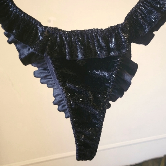 Cut Out Sparkly High Leg Panties - Picture 6 of 8